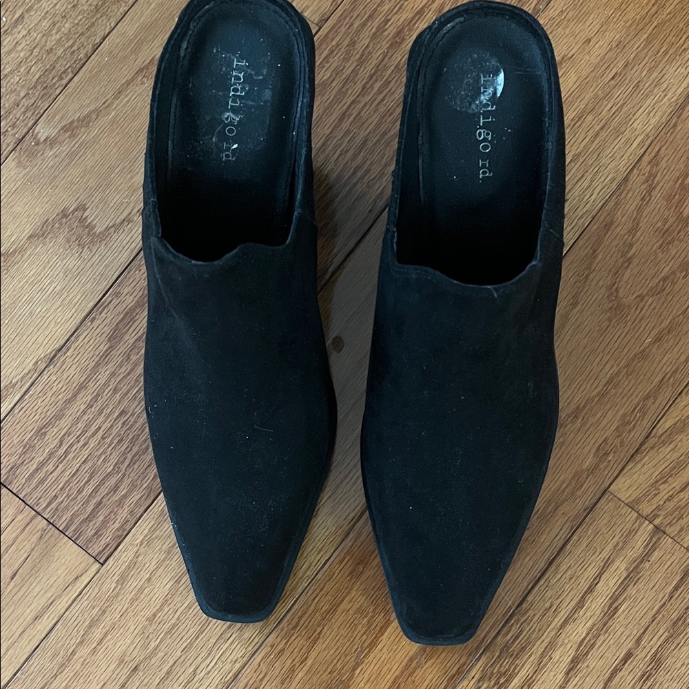 Indigo Black suede mules boots open back slide in shoes 8 M NEW